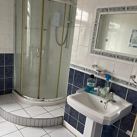 Holiday home Beautiful 5 Bed Farm Accommodation Leeds (West Yorkshire)
