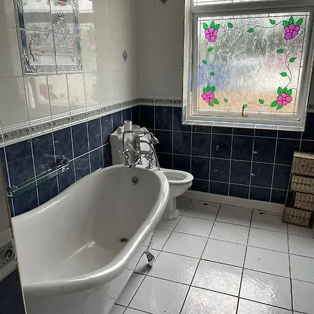 Casa de Férias Beautiful 5 Bed Farm Accommodation